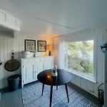 Ferienhaus Charming Sea On Fluer By Kragero Valle (Telemark)